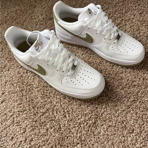 Nike White Air Force One